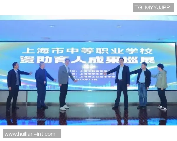 张帆的成长之路：从普通学生到行业精英的励志故事与人生感悟